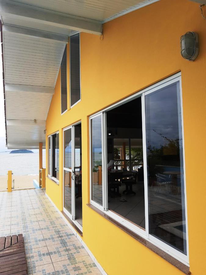 Mansao Ouro Verde Vlc Frente Para O Mar Com Piscina Piçarras 外观 照片